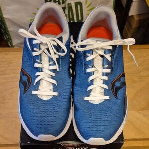 Mens Saucony Kinvara Running Shoes - US 11 / Euro 45 - Blue